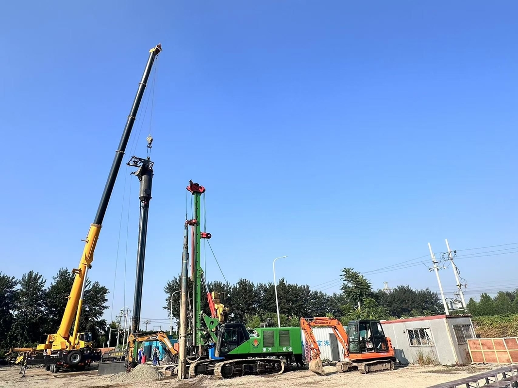 130-180 KW อุปกรณ์ระบายสั่นที่มีประเภทควบคุมการแปลงความถี่และอัตราการไหลของอากาศ 10/20 M3/min