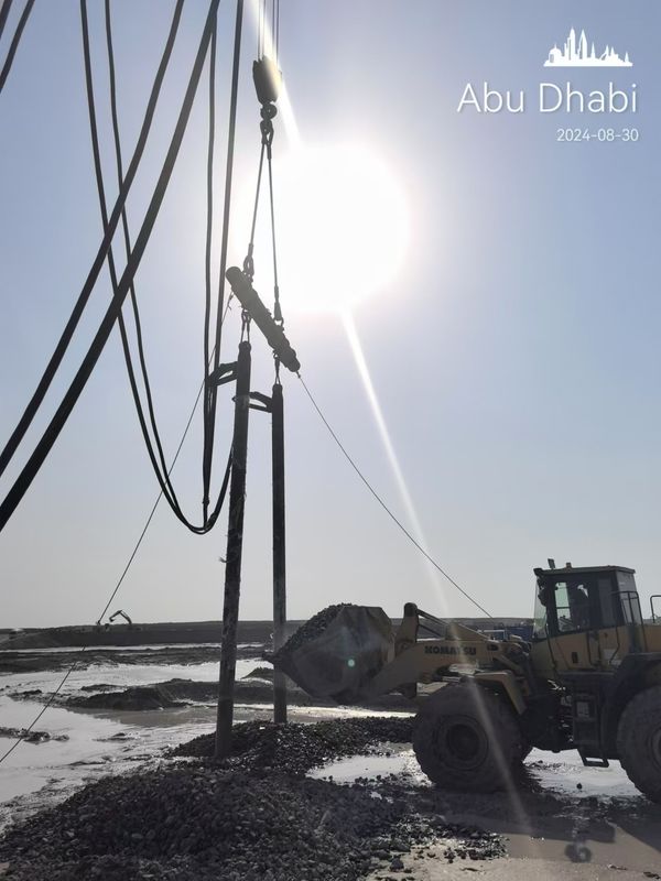 เสาเข็มแบบอัดแน่นด้วยการสั่นสะเทือนเพื่อการสั่นสะเทือนของเสาเข็มที่เหนือกว่า ขนาด 14-28 มม. และชนิดพลังงานไฟฟ้า